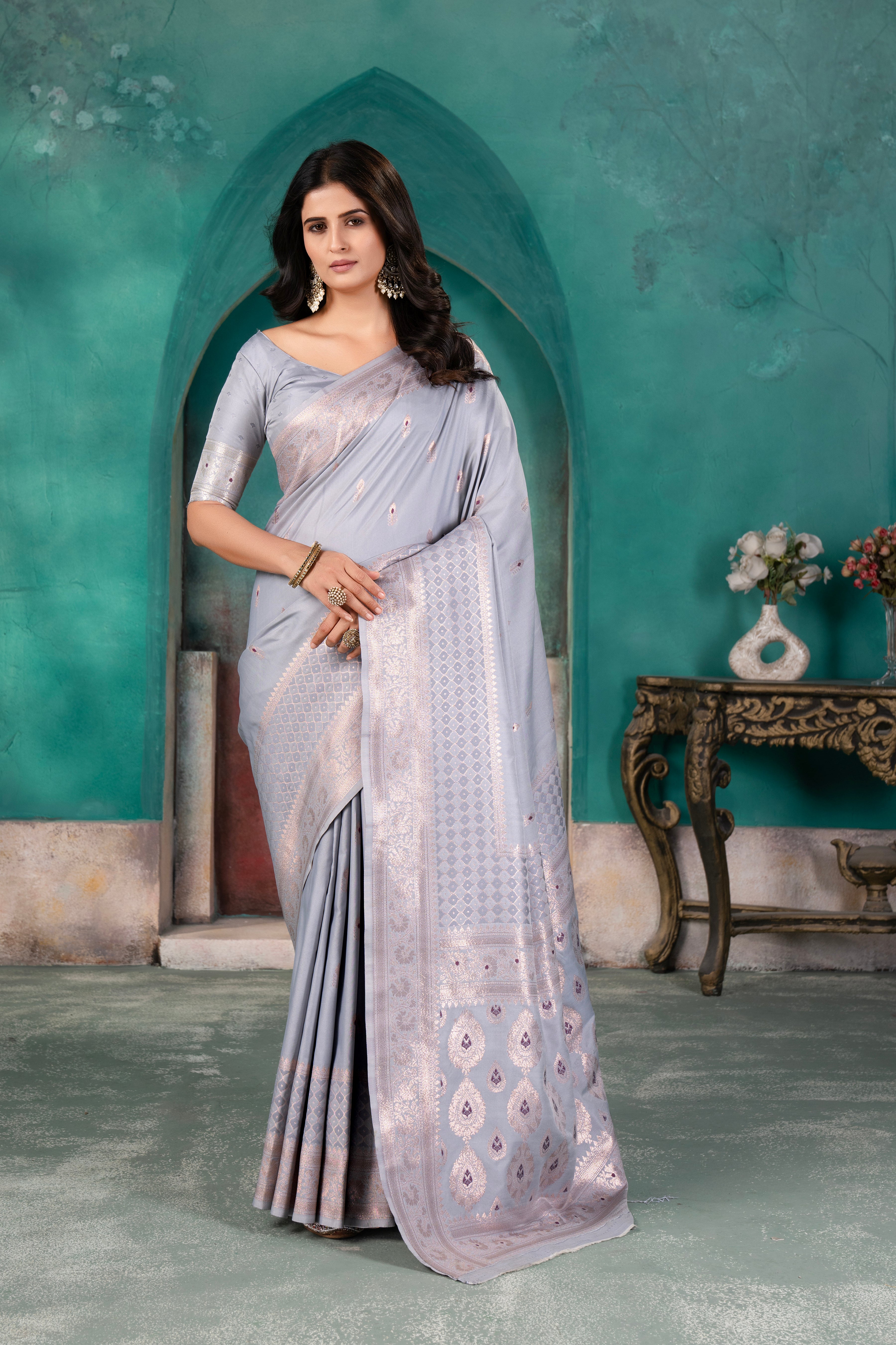 Elegant Silver-Blue Banarasi Silk Saree with Intricate Zari Work