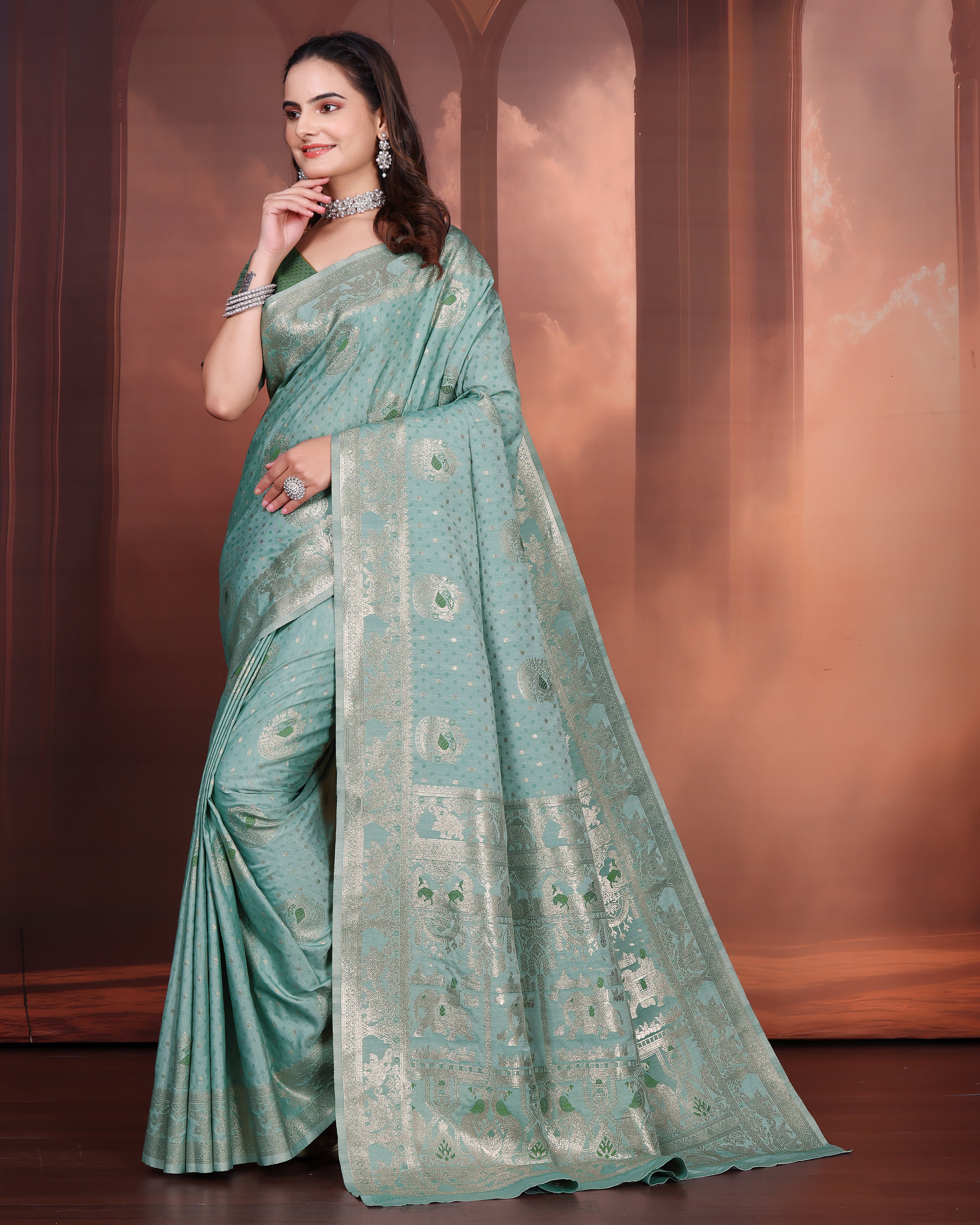 Elegant Border Dark Green Banarasi Silk Saree